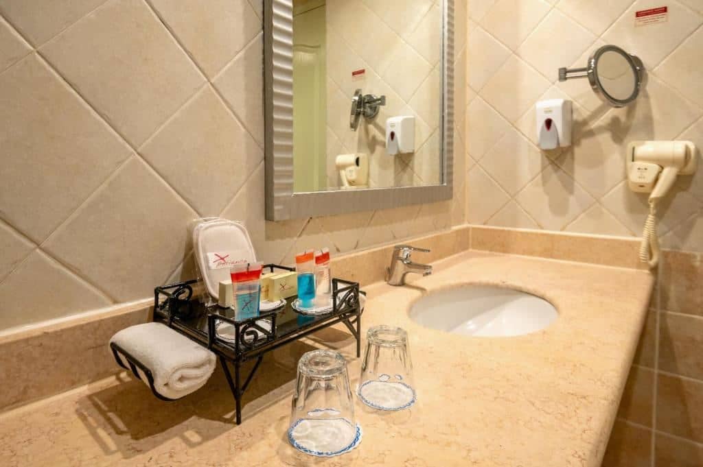 rooms-superior-room