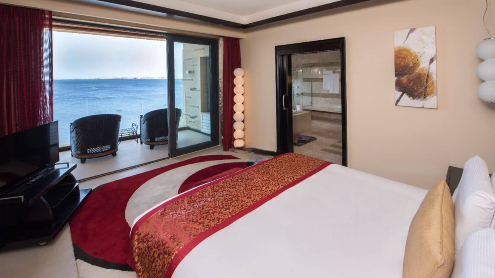 rooms-honeymoon-suite