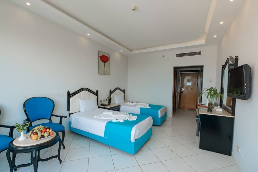 rooms-standard-room