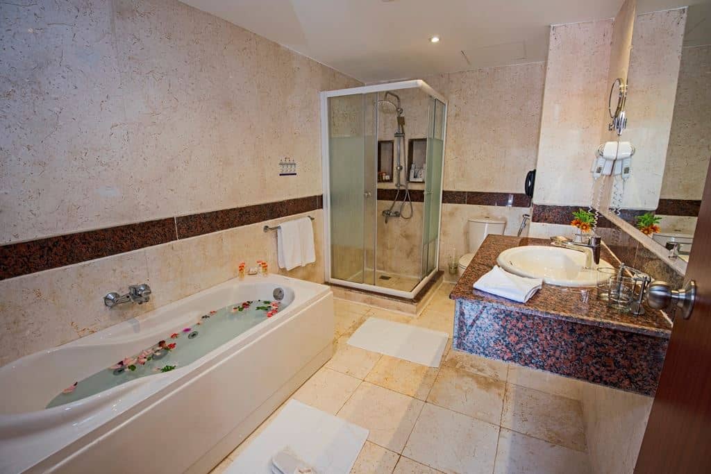 rooms-suites