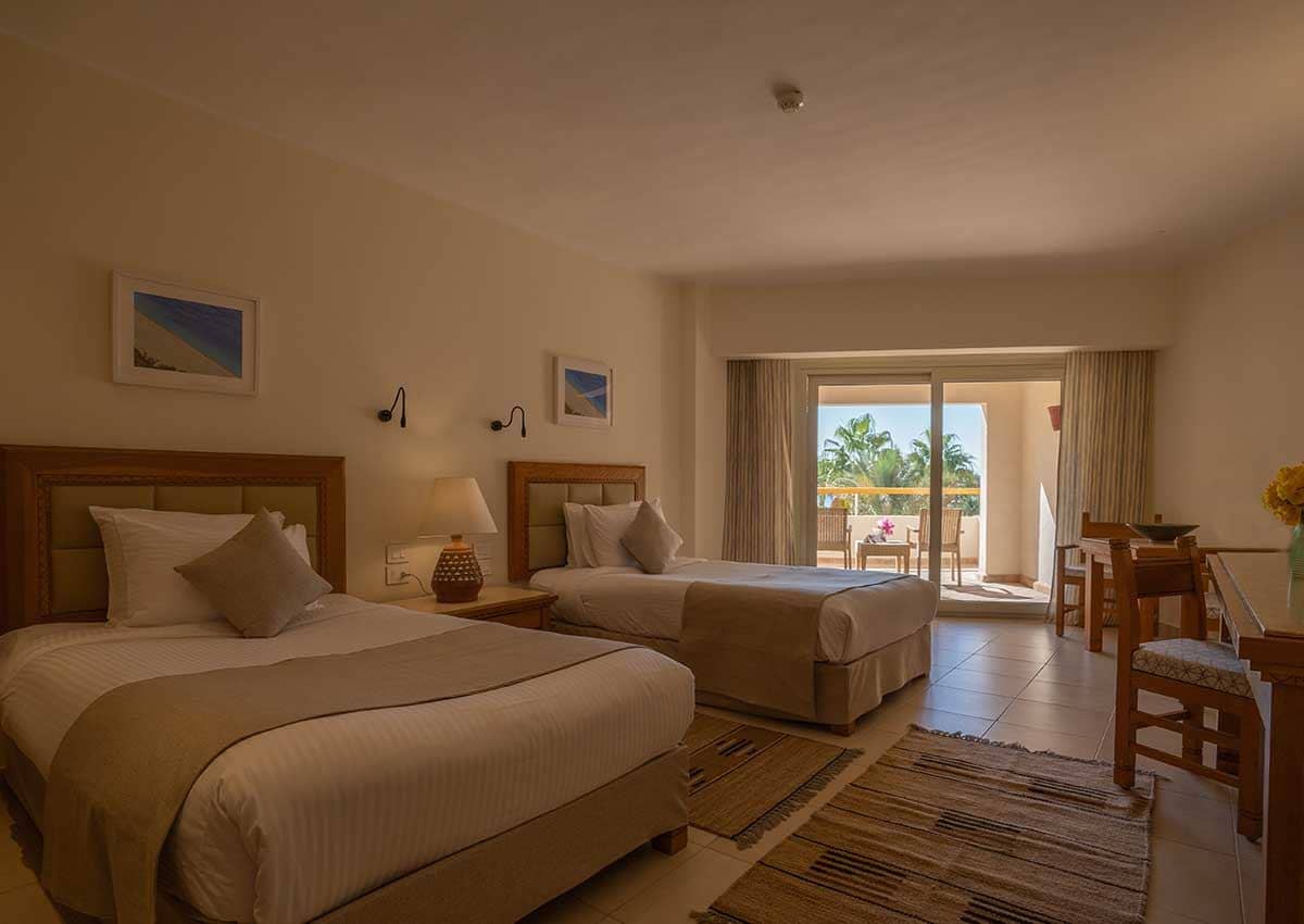 rooms-superior-room-sea-view