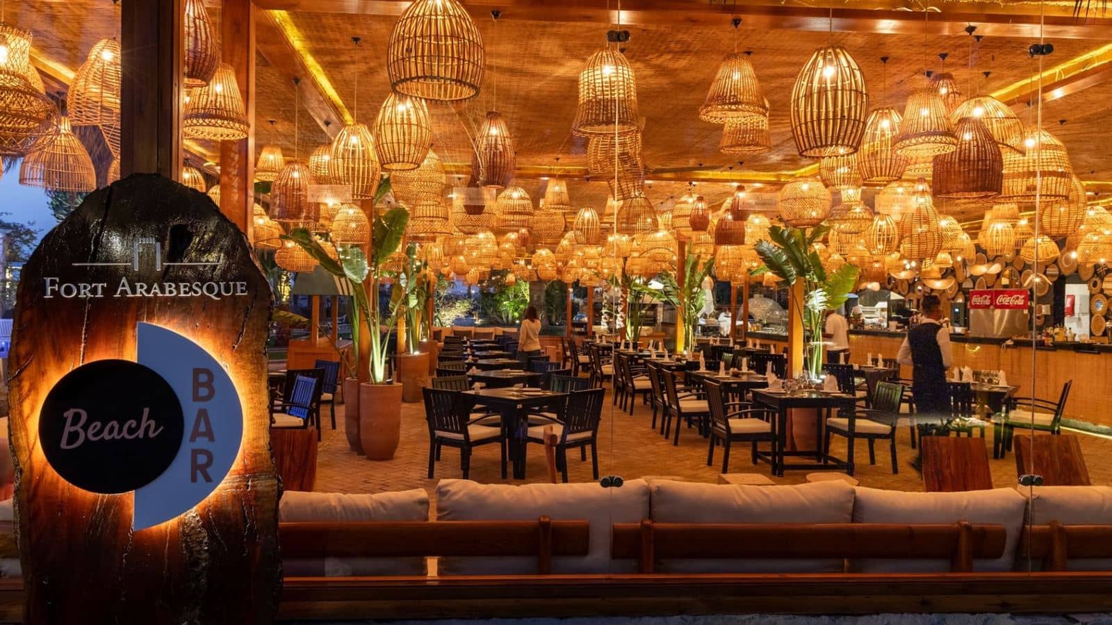 restaurants-beach-bar-and-restaurant