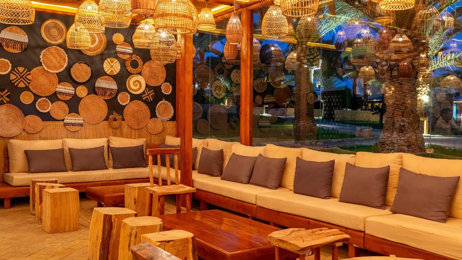 bars-beach-restaurant-and-bar