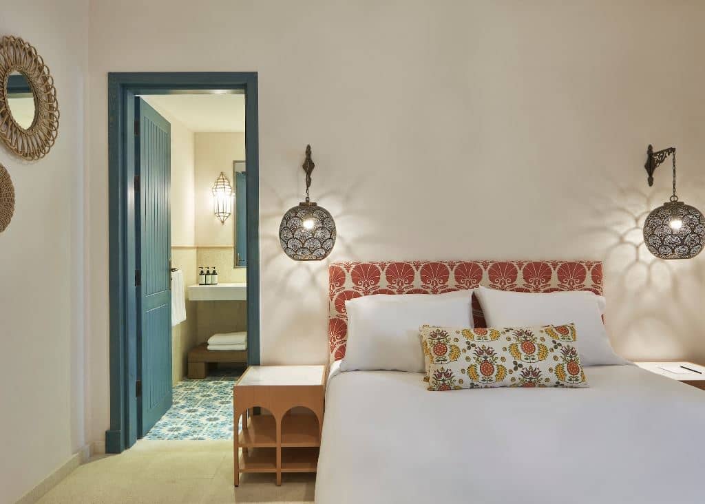 rooms-deluxe-room--premium-room
