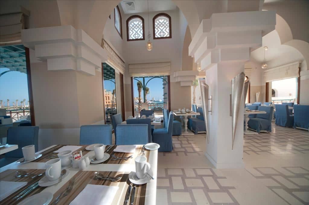 restaurants-mer-bey-restaurant