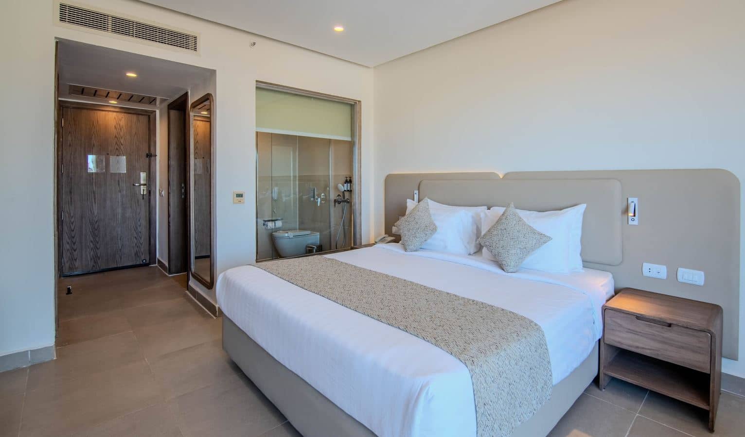 rooms-superior-room--partial-sea-view--sea-view