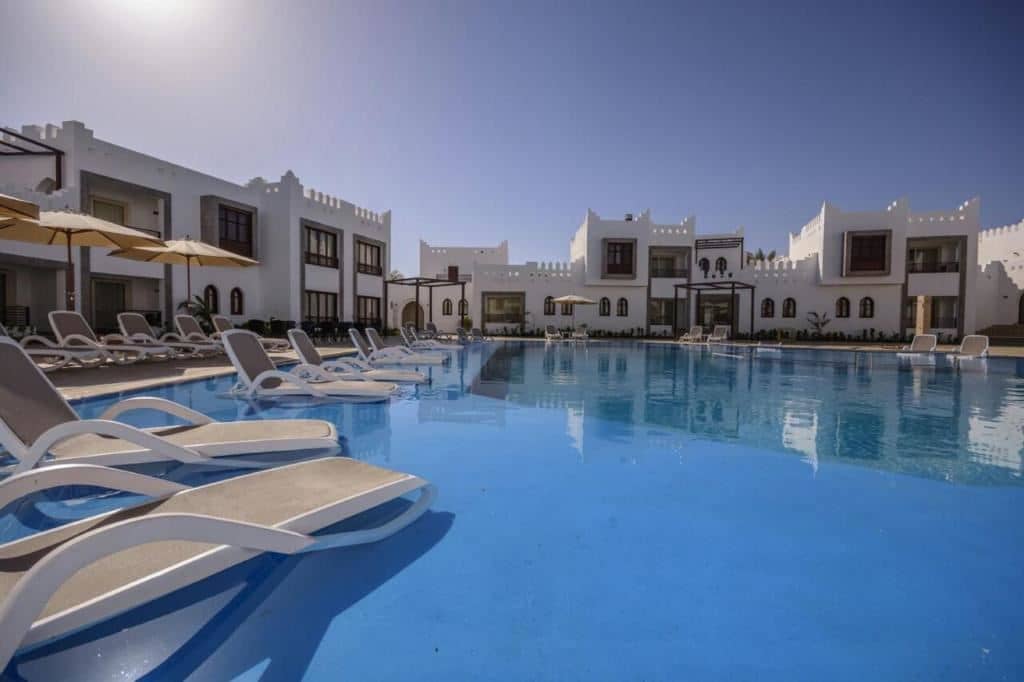 pools-annex-building