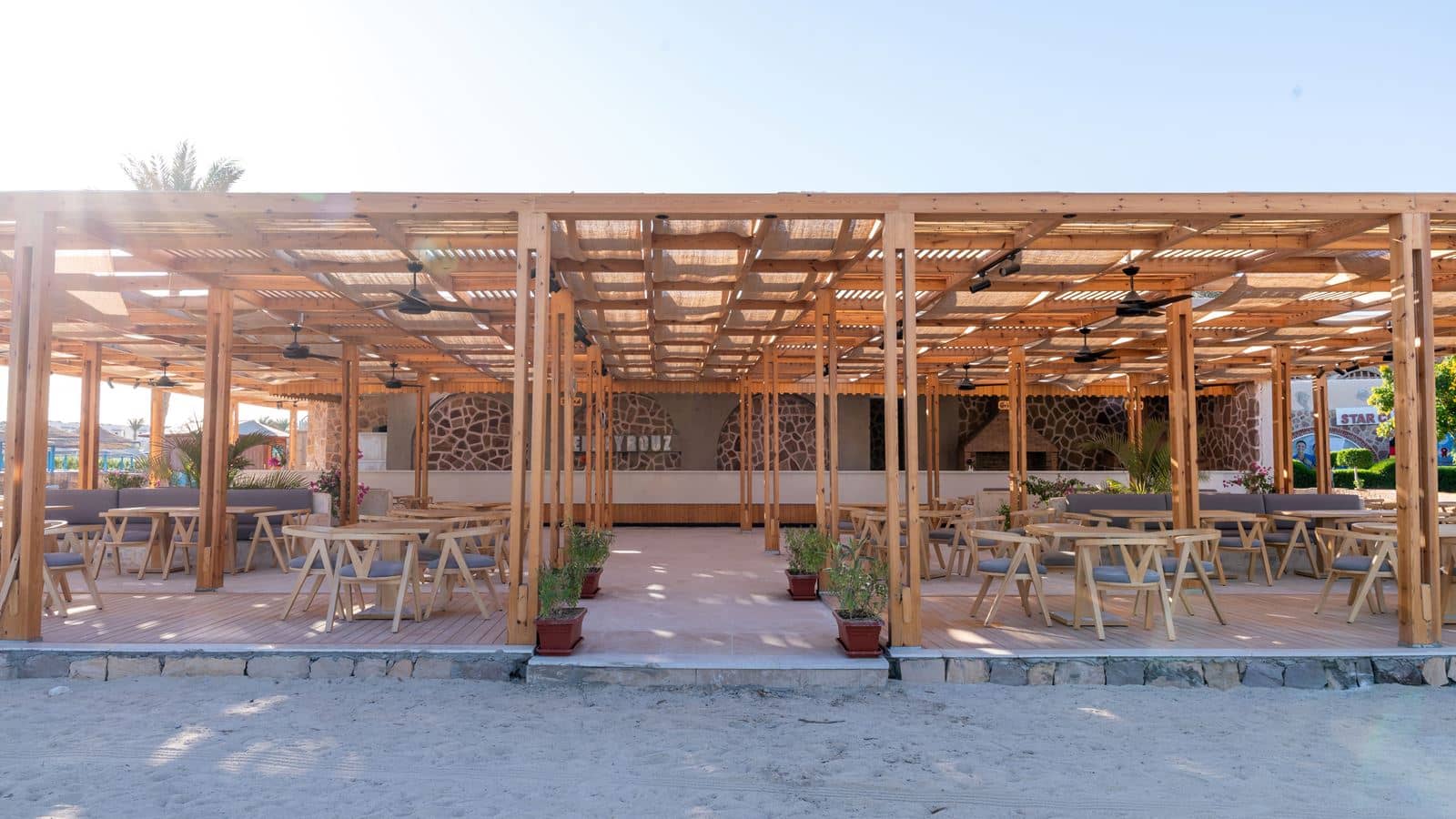 restaurants-el-faurzy-beach-grill-restaurant