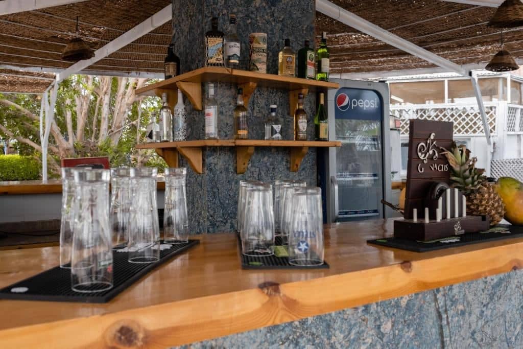 bars-beach-bar