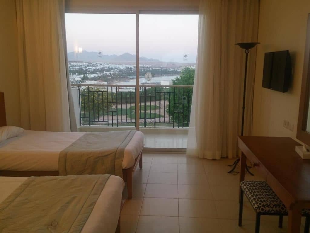rooms-standard-double-room-with-garden-view