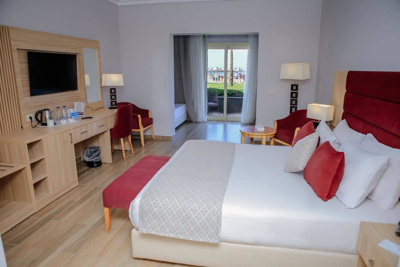 rooms-premium-family-partial-sea-view