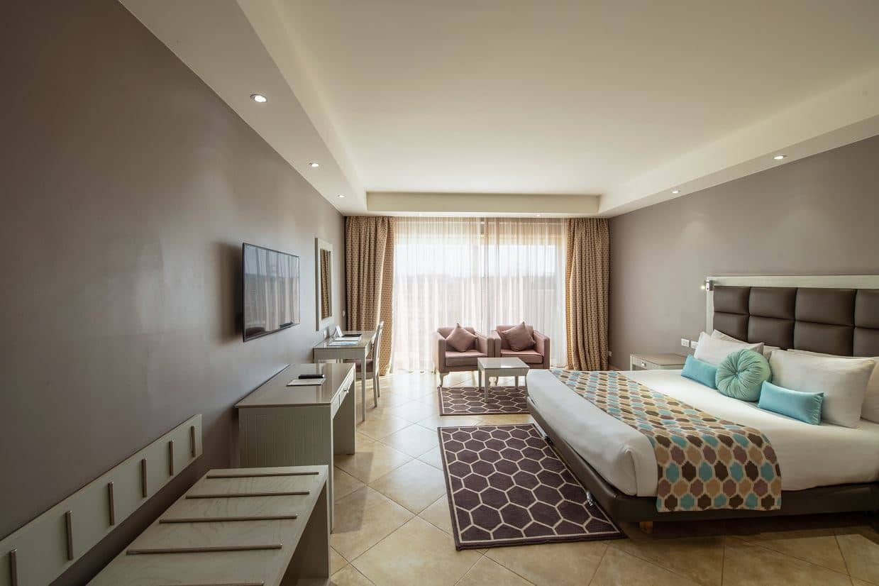 rooms-superior-room