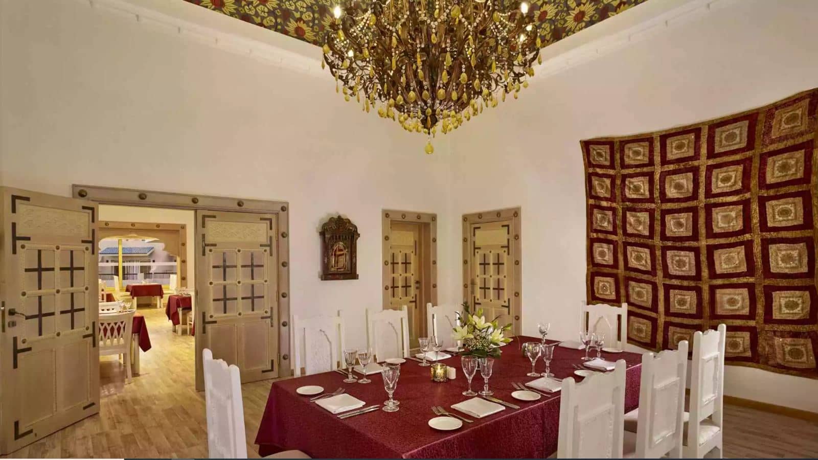restaurants-sari