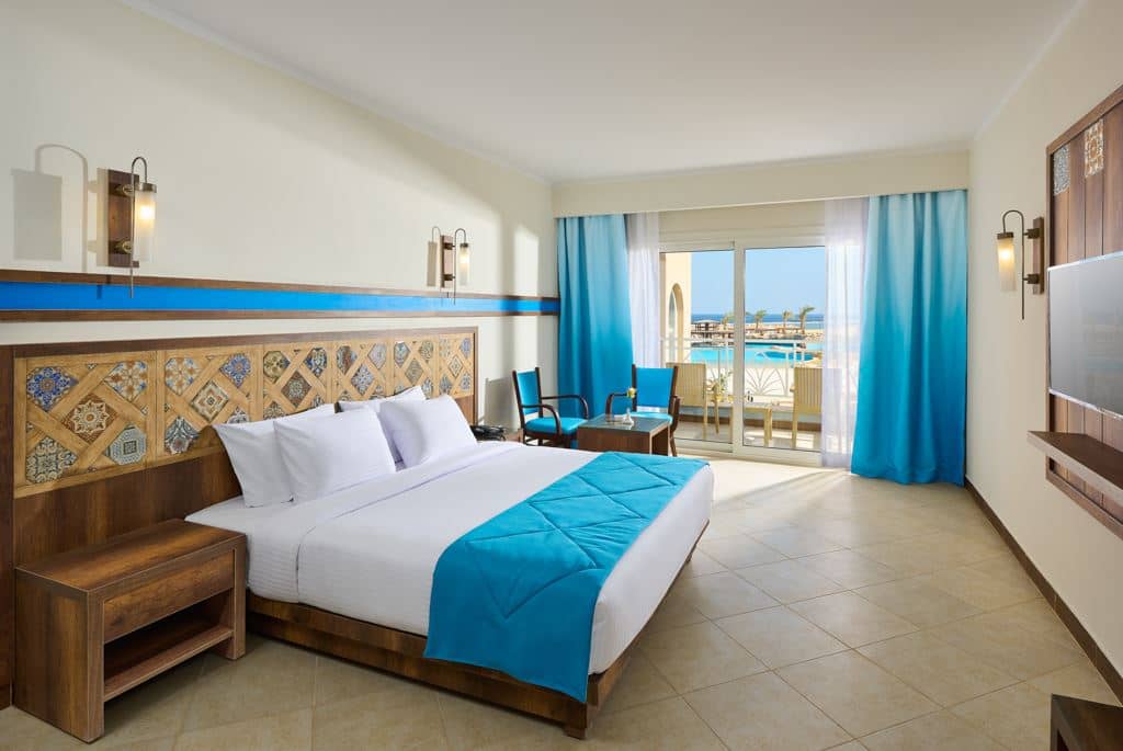 rooms-superior-sea-view-room