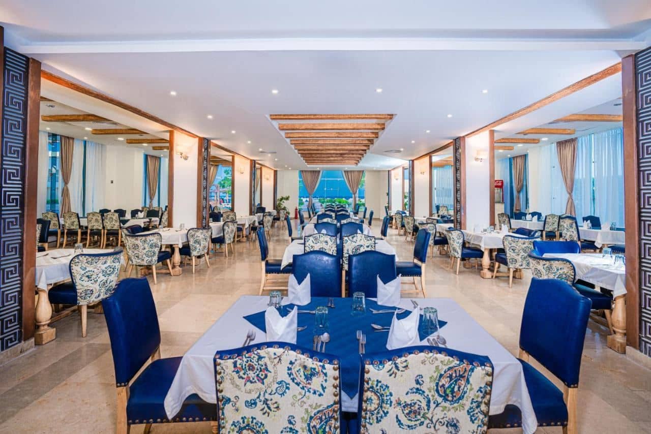 restaurants-restaurants