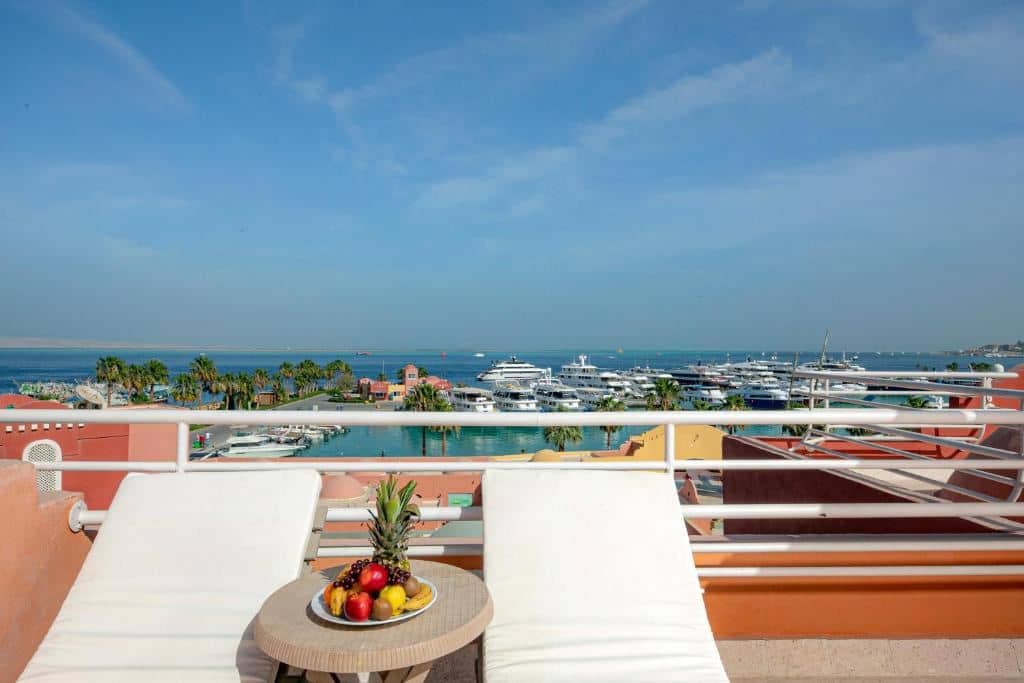 rooms-deluxe-sea-view