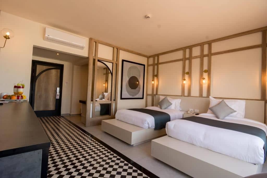 rooms-deluxe-room-sea-view