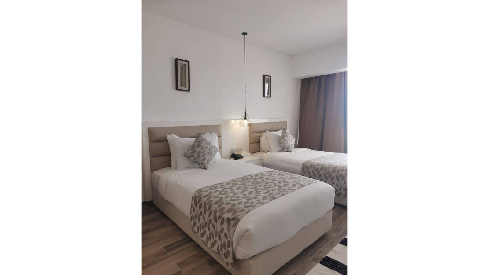 rooms-superior-room-sea-view-height-wing