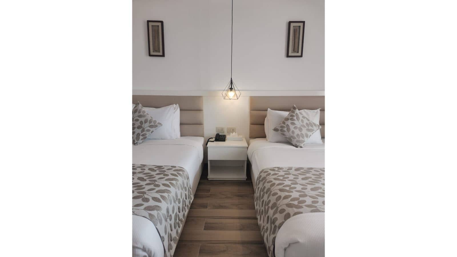 rooms-family-suite-sea-view-height-wing
