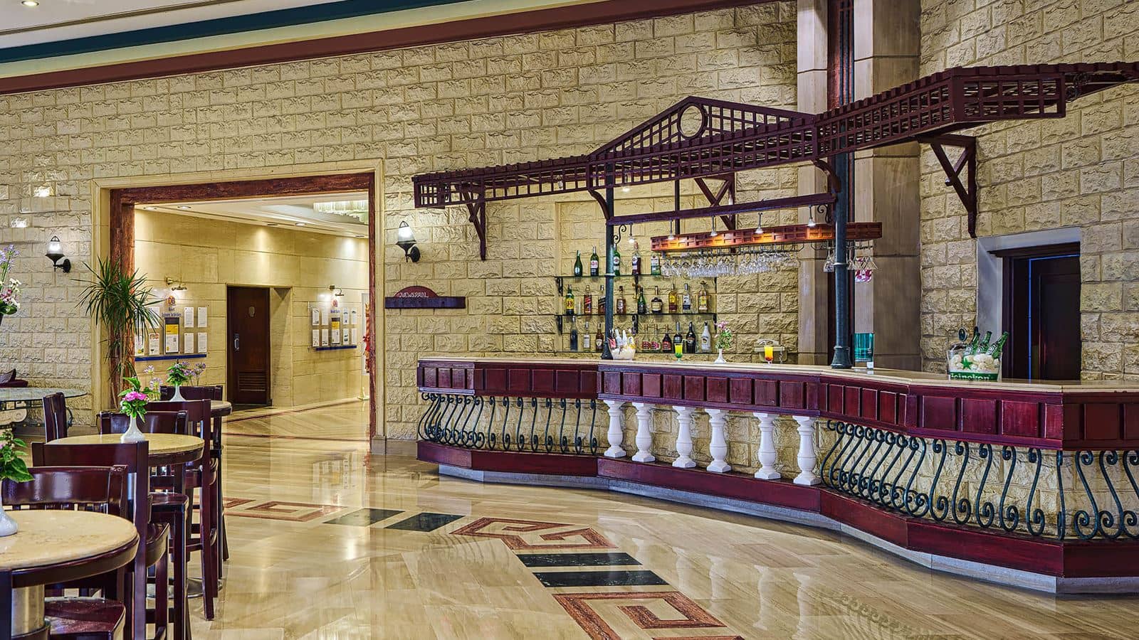 bars-fountain-bar
