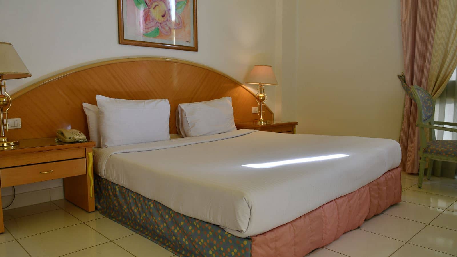rooms-junior-suite-pool-view--sea-side