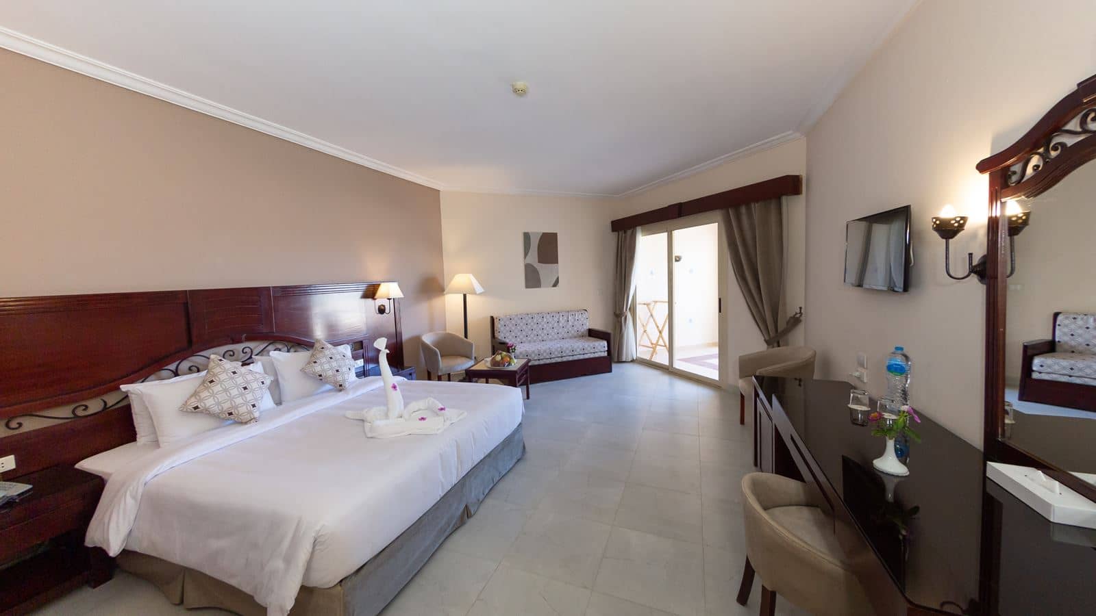rooms-superior-room