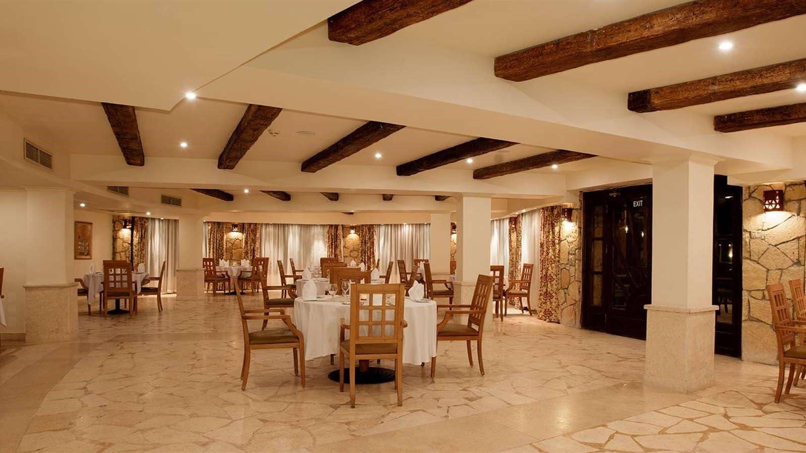 restaurants-restaurants