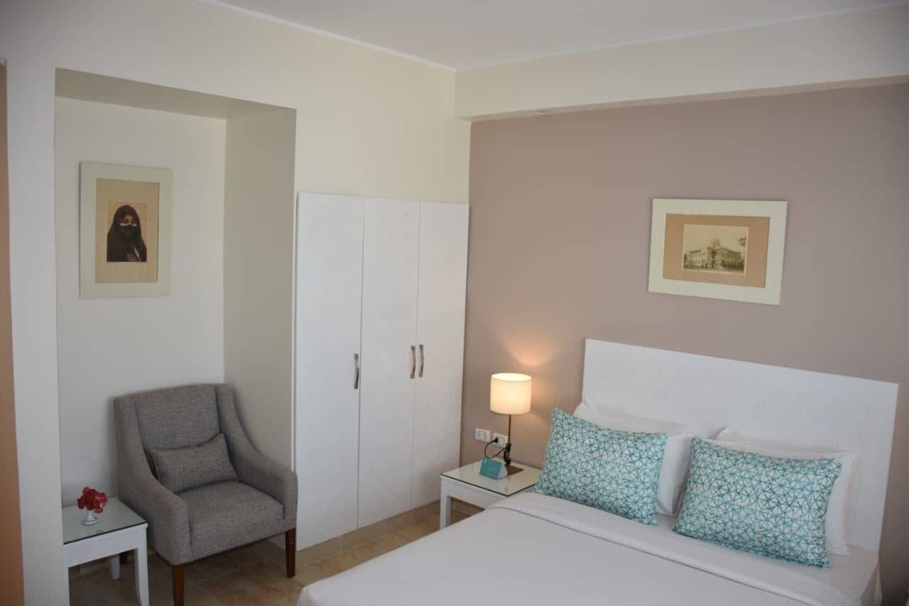 rooms-family-room