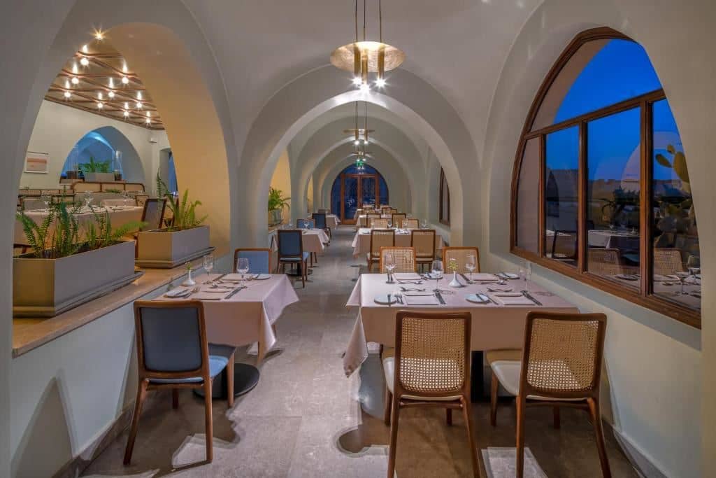 restaurants-restaurants