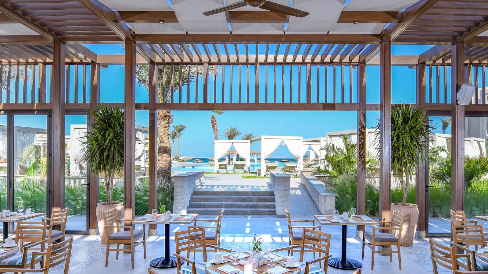 restaurants-palmira-main-restaurant
