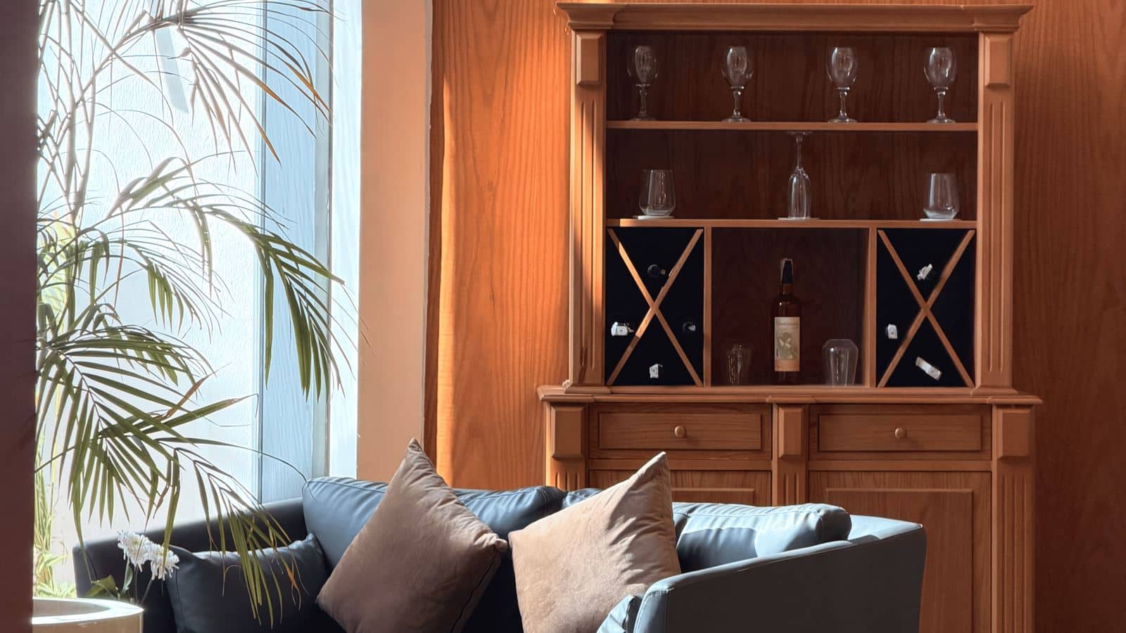 bars-club-lounge