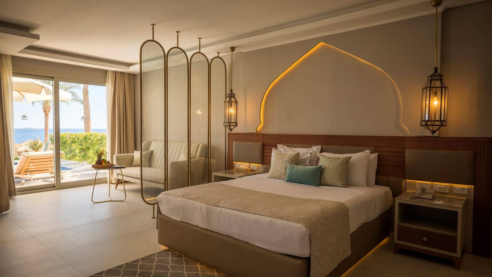 rooms-junior-suite-swim-up