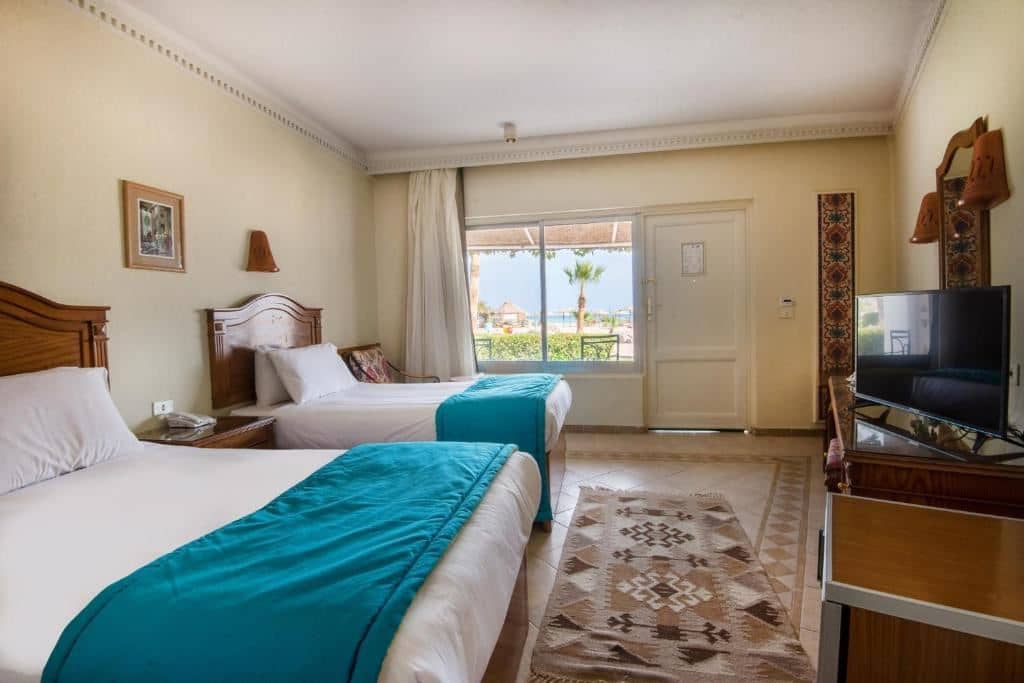 rooms-bungalow-room