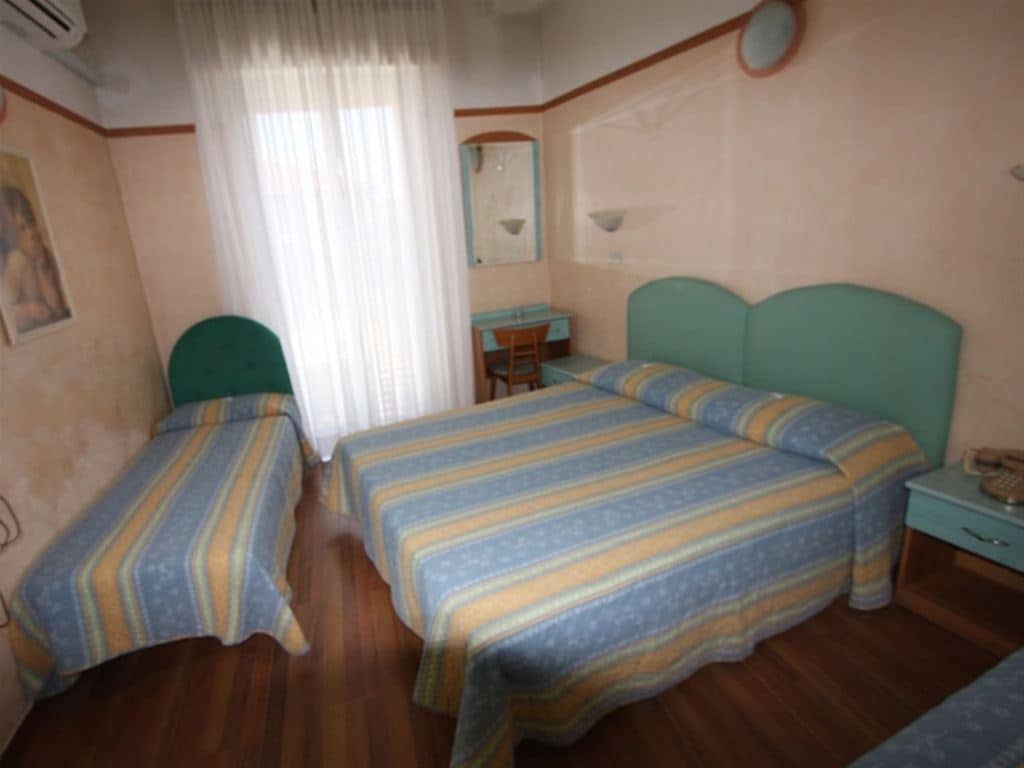 rooms-sporting-room