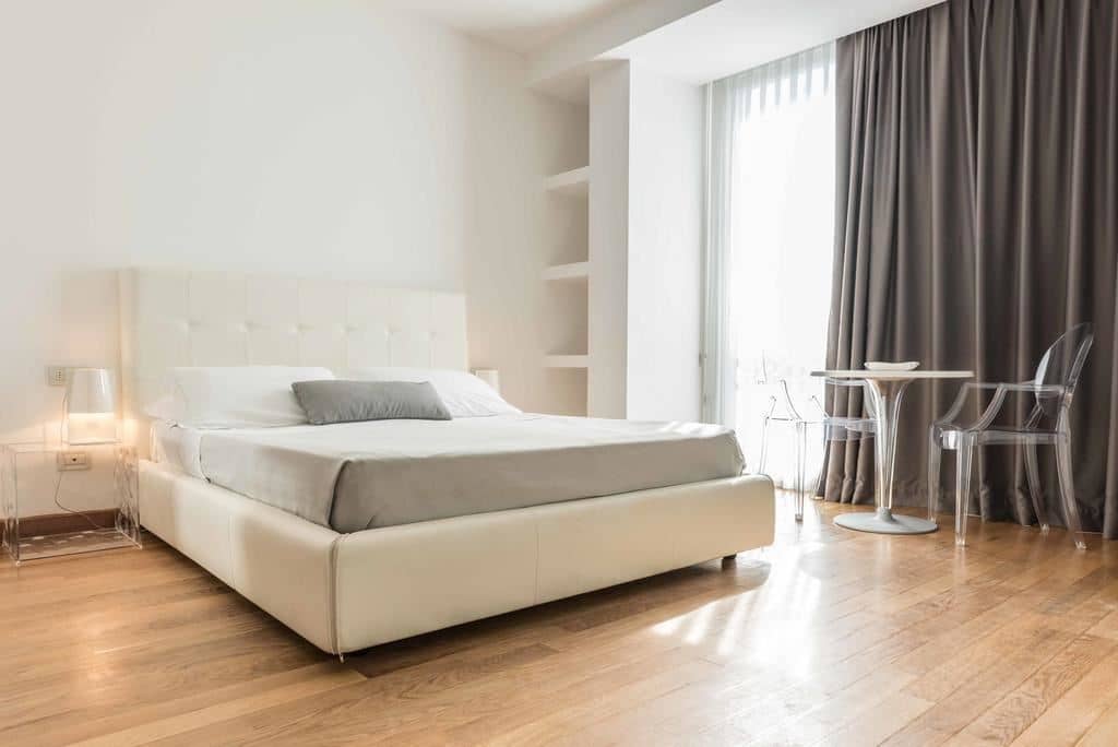 rooms-classic-room