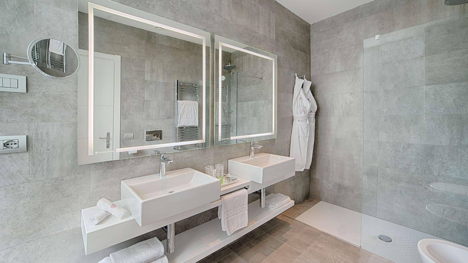 rooms-double-superior-with-views