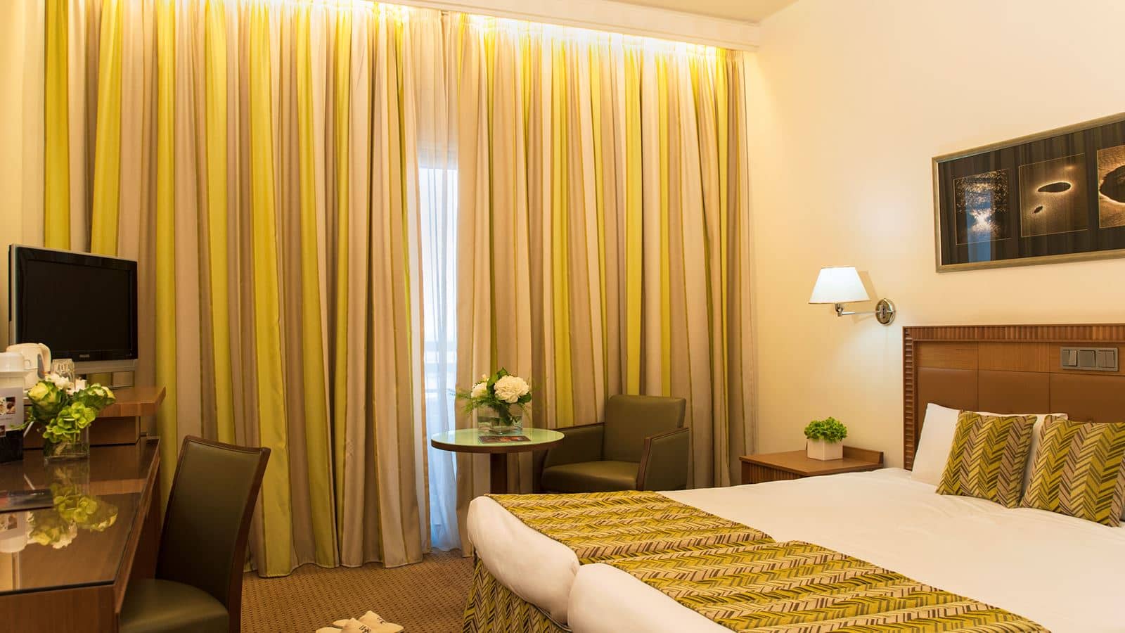 rooms-standard-room