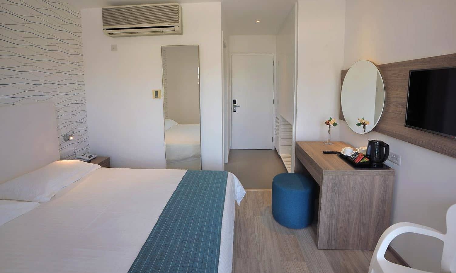 rooms-room-superior-single-mountainview