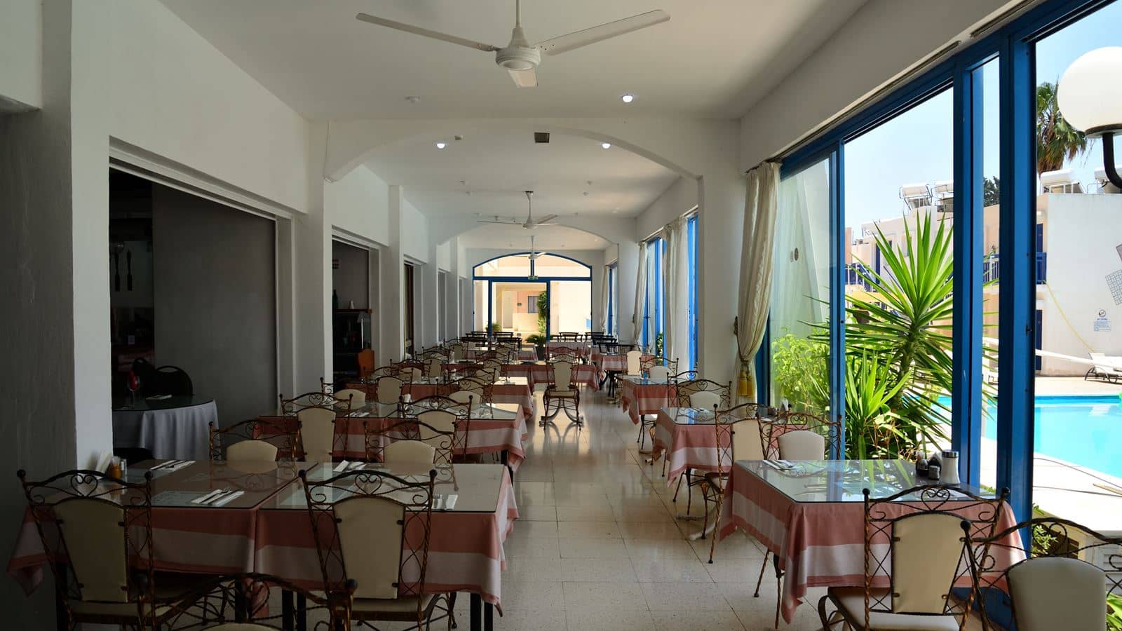 restaurants-main-restaurant