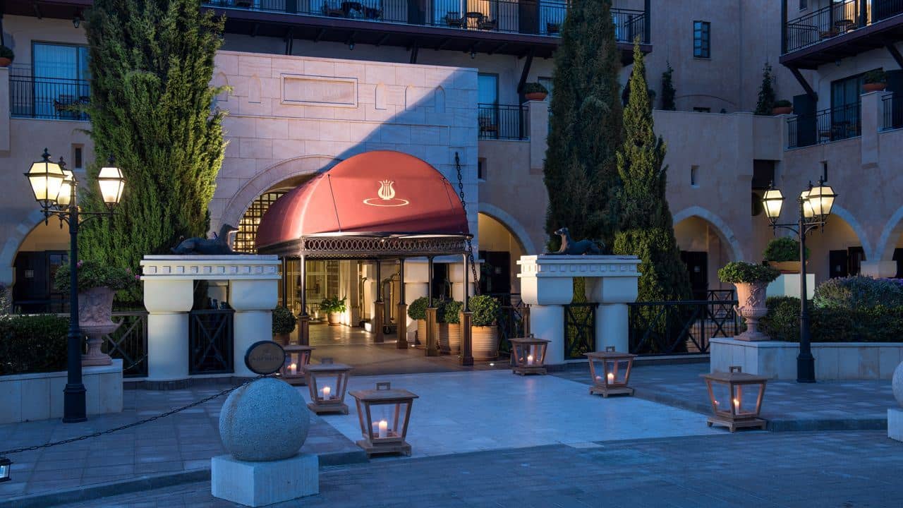 general-main-building