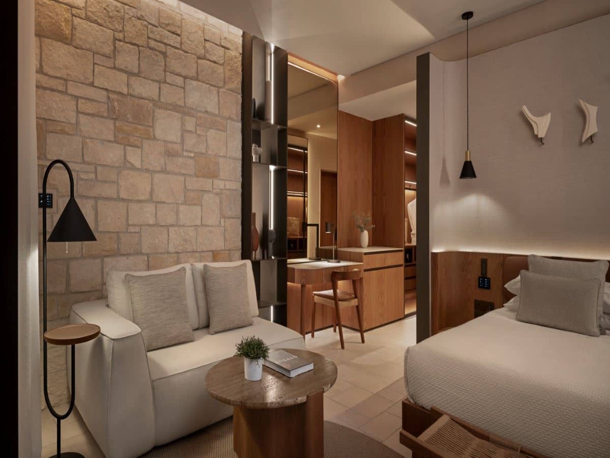 rooms-studio-royal-private-pool