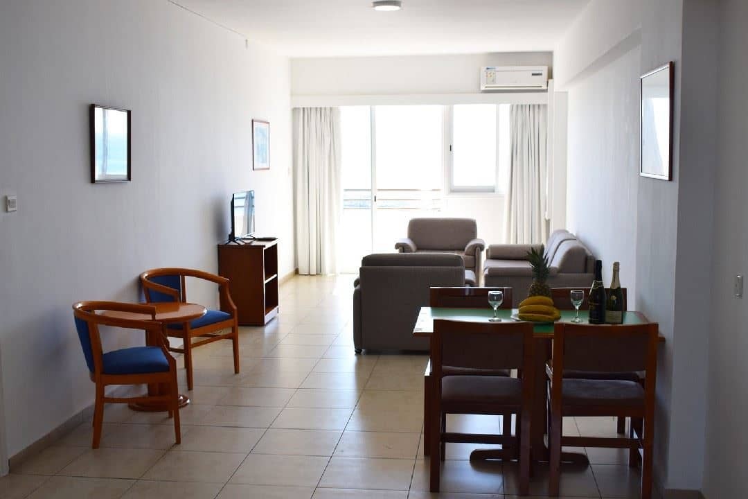 rooms-2-bedroom-standard-apartment