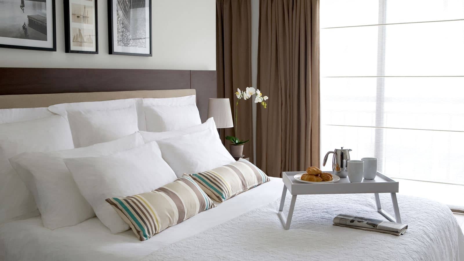 rooms-twin-superior-room-lateralseaview
