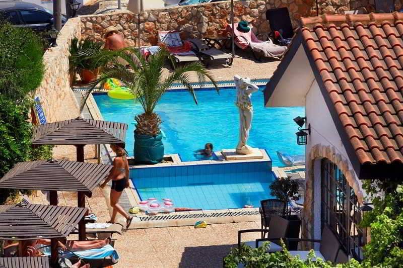 pools-pools