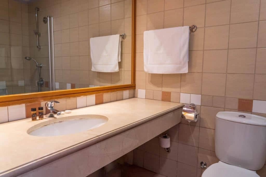 rooms-2-bedroom-standard-apartment
