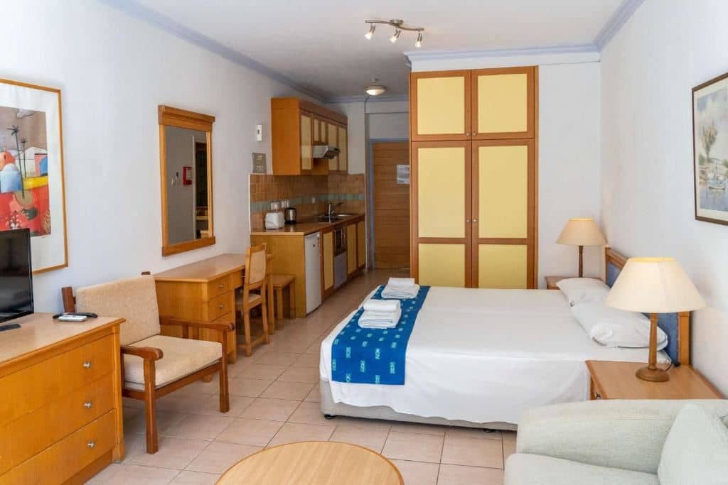 rooms-standard-studio