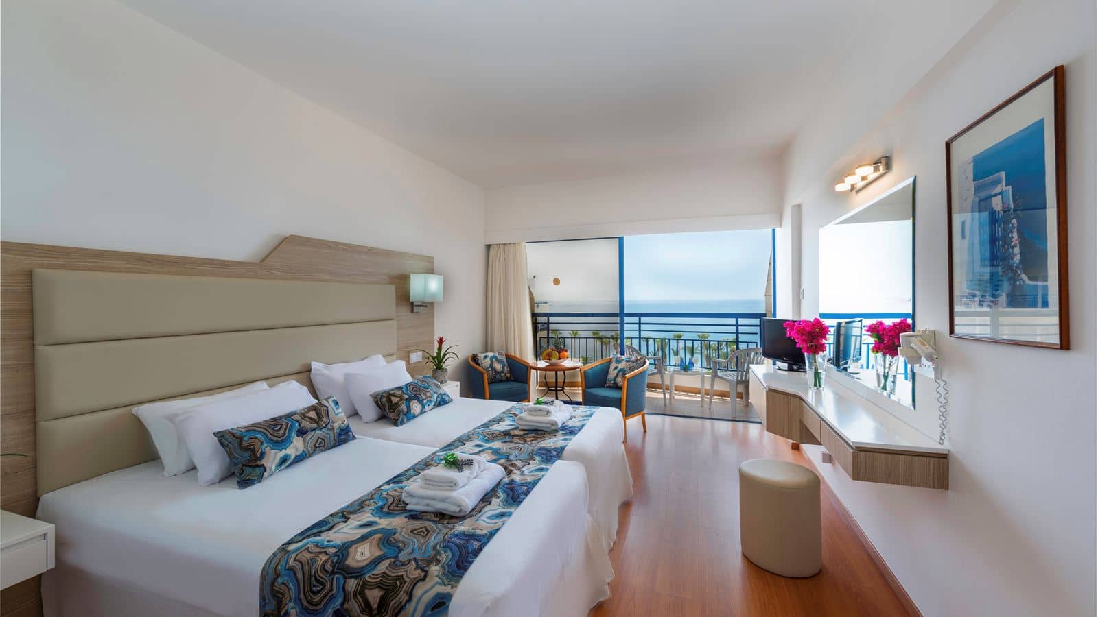 rooms-standard-side-sea-view