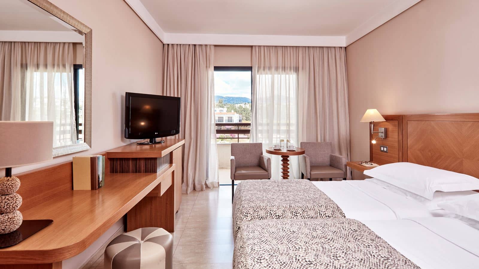 rooms-standard-roombalcony