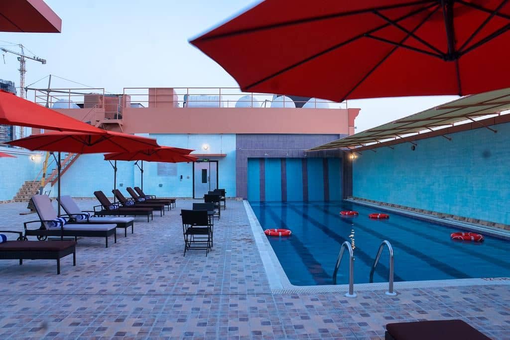 pools-outdoor-pool