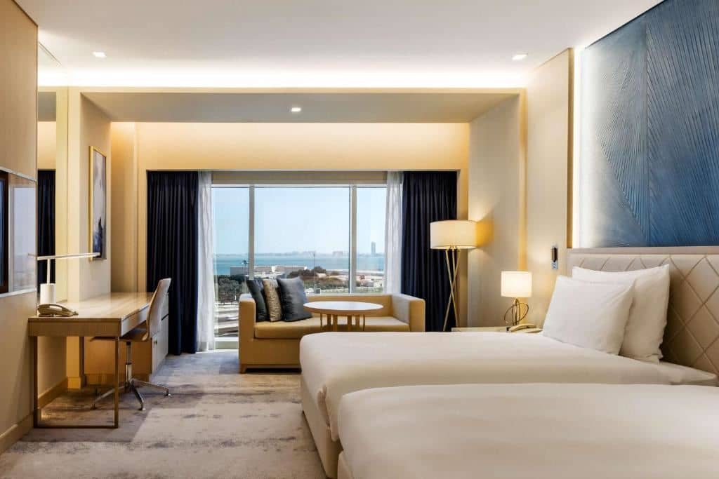 rooms-superior-room